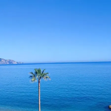 Apartment Penthouse Puerta De Pedregalejo Malaga