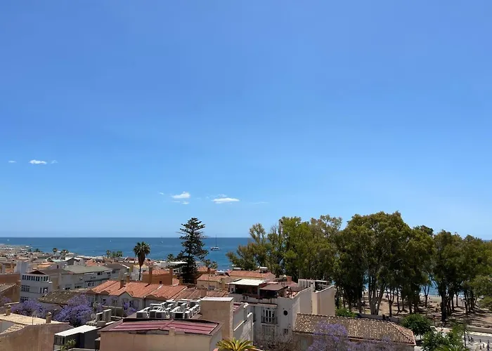 Penthouse Puerta De Pedregalejo Apartment